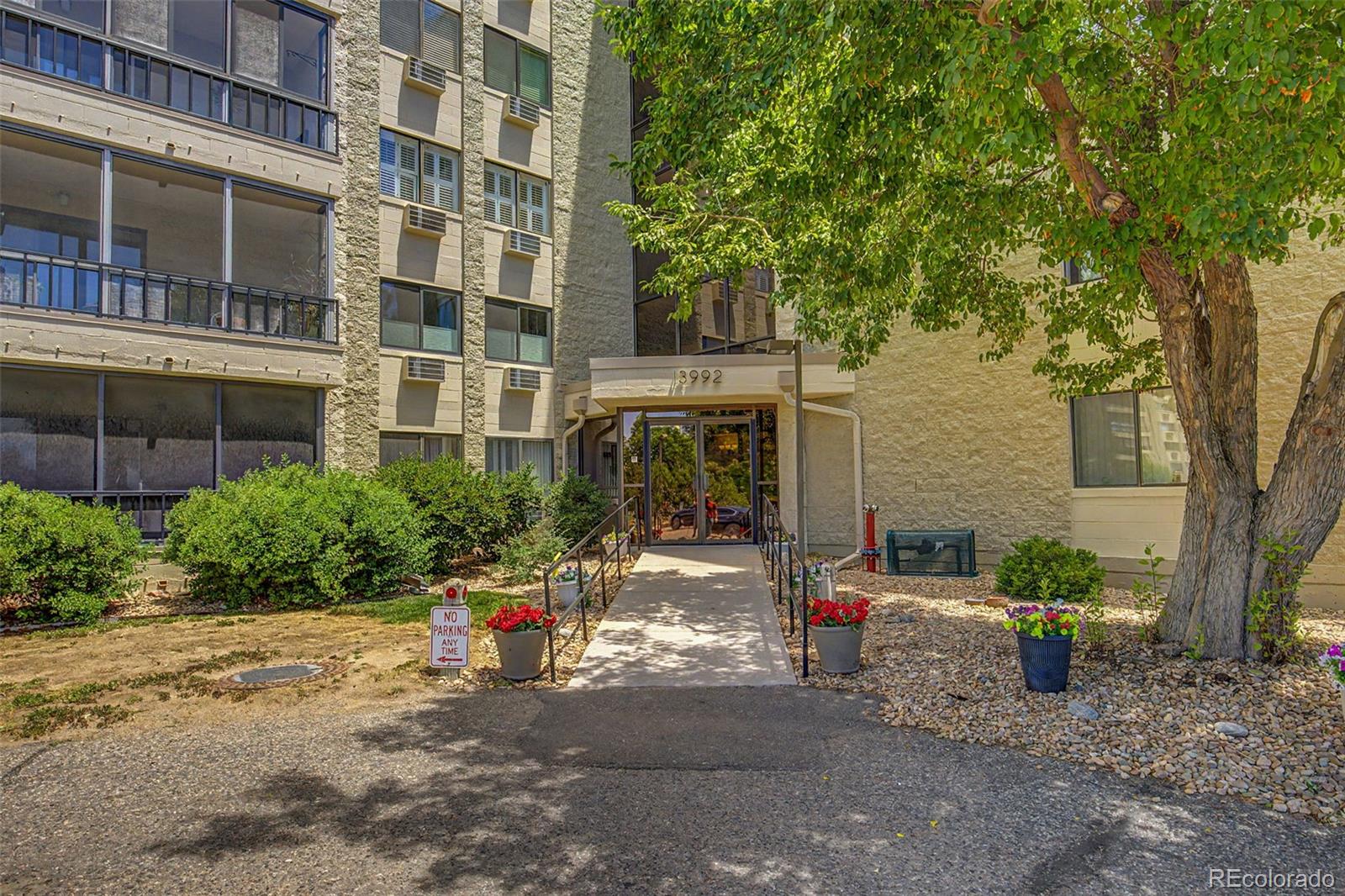 MLS Image #1 for 13992 e marina drive 505,aurora, Colorado