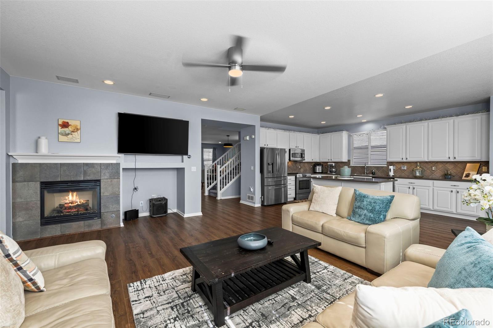 MLS Image #9 for 214 n flat rock street,aurora, Colorado