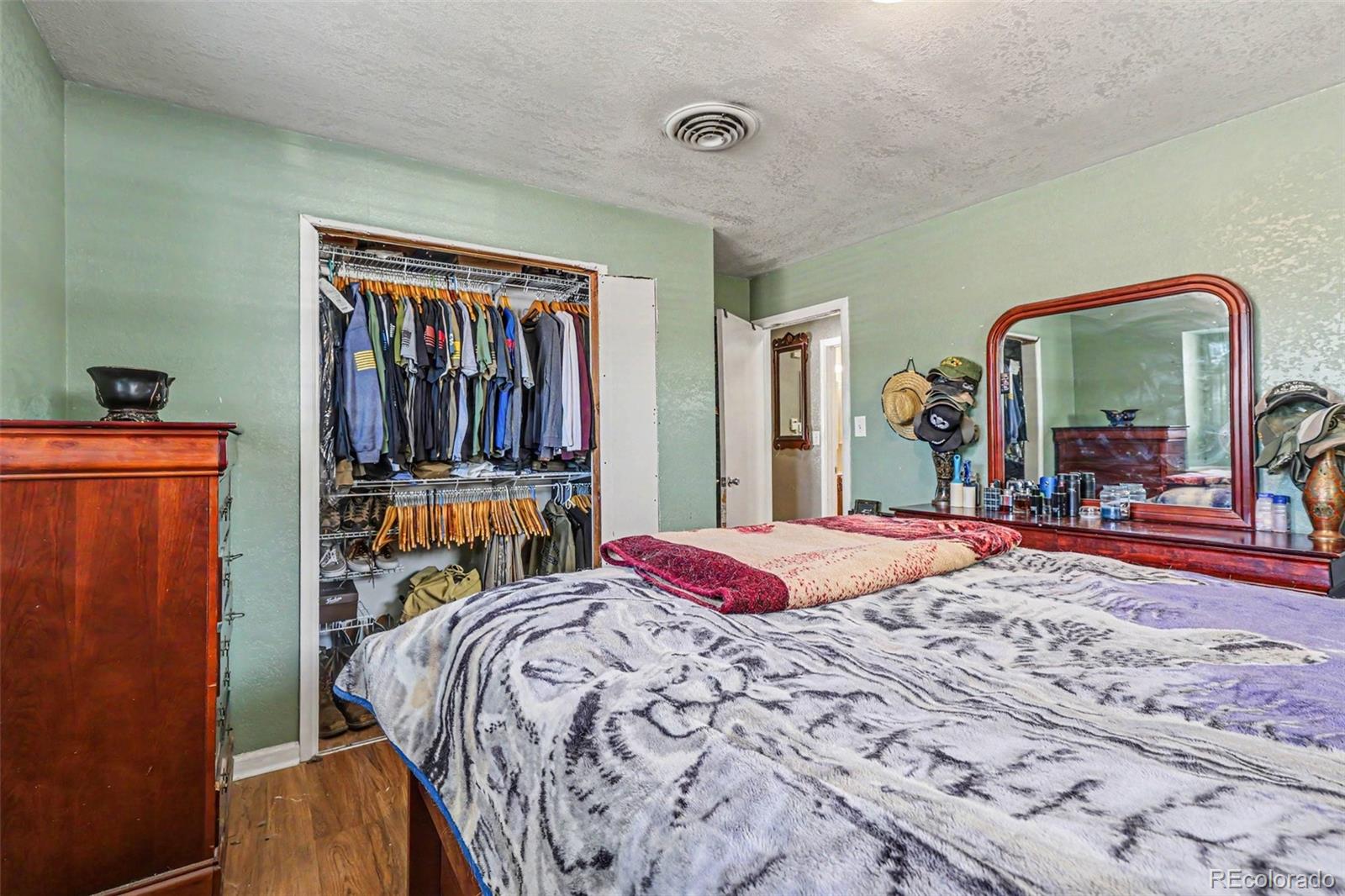 MLS Image #11 for 1680 e 112th place,denver, Colorado