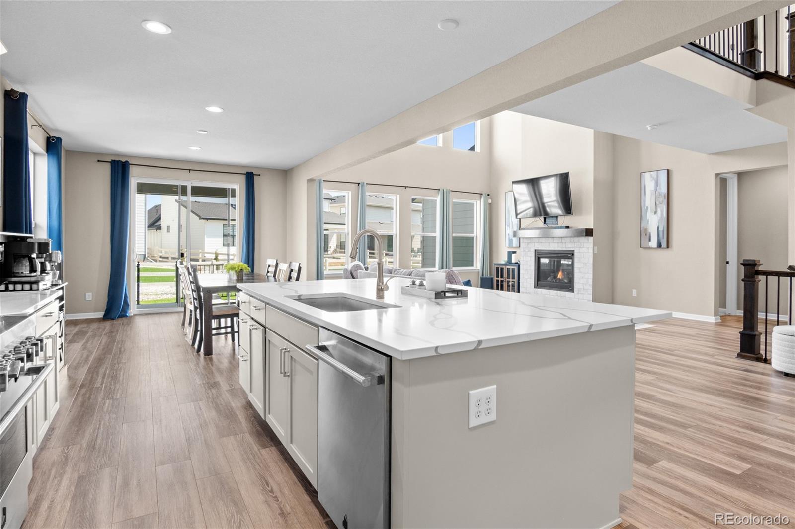 MLS Image #8 for 5909  los olivas point,parker, Colorado