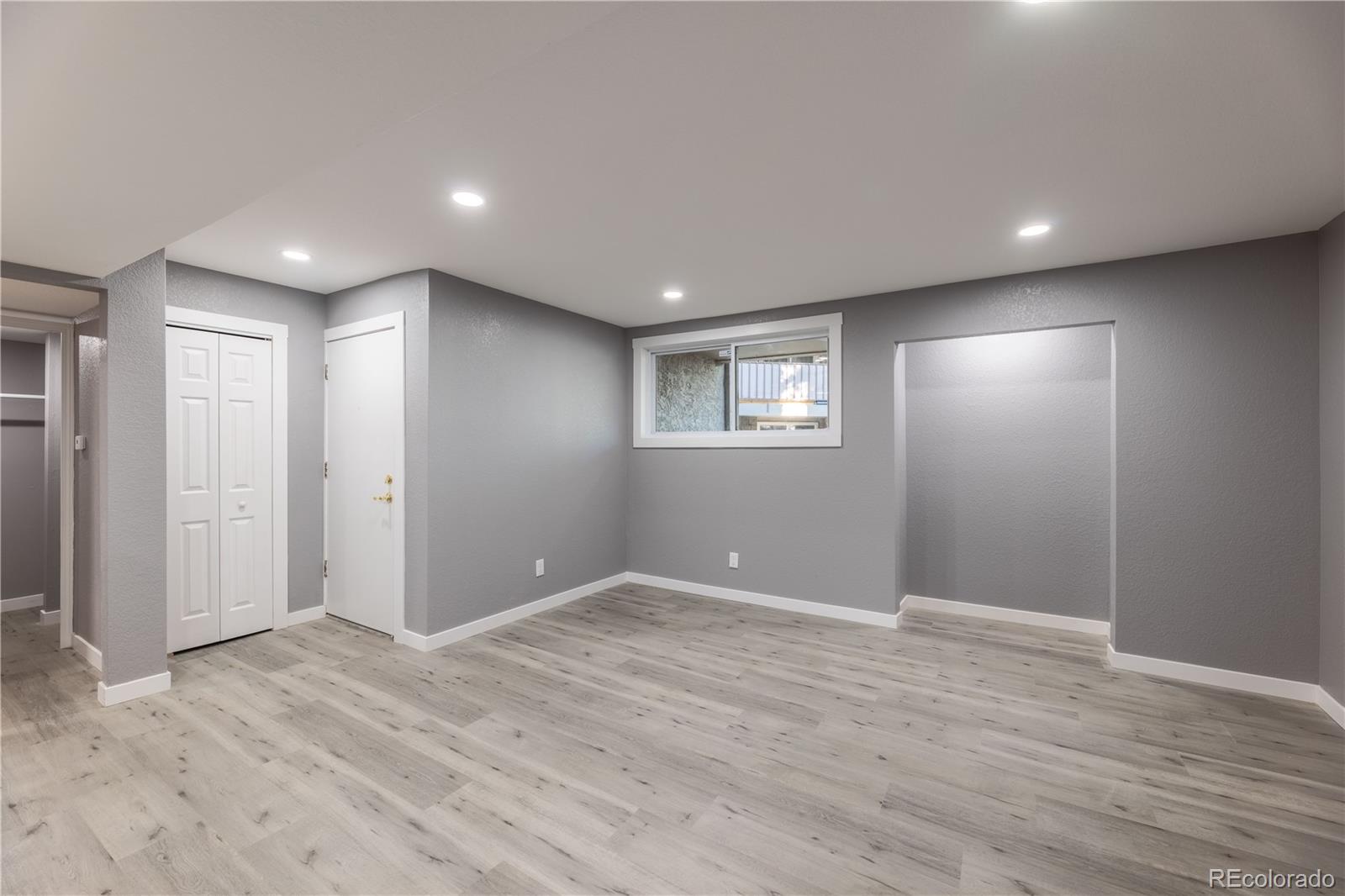 MLS Image #6 for 5300 e cherry creek south drive,denver, Colorado