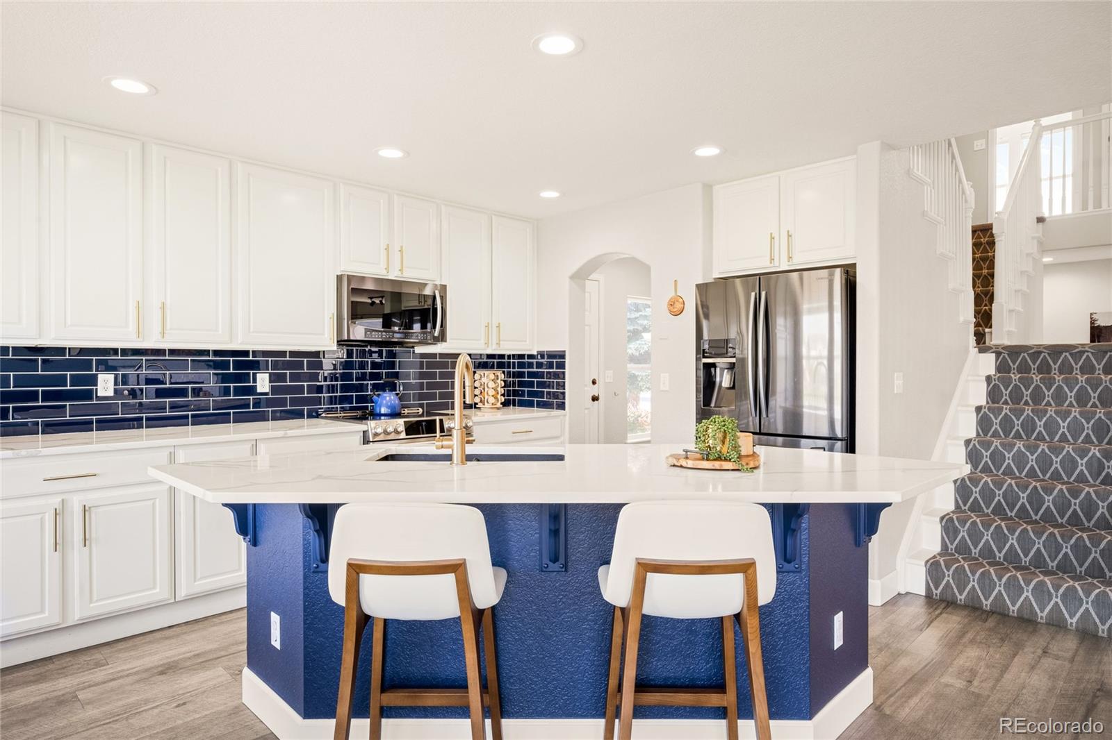 MLS Image #5 for 10274  rustic redwood way,littleton, Colorado