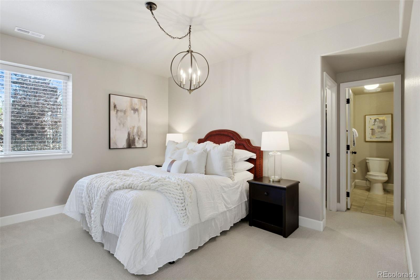 MLS Image #27 for 2284 s norse way,denver, Colorado
