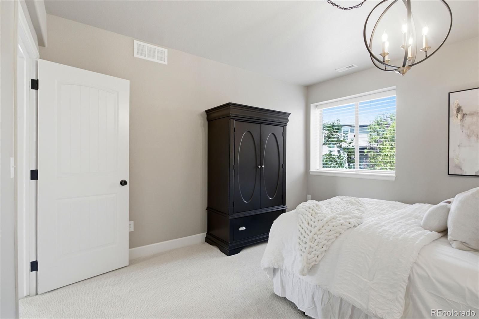 MLS Image #29 for 2284 s norse way,denver, Colorado