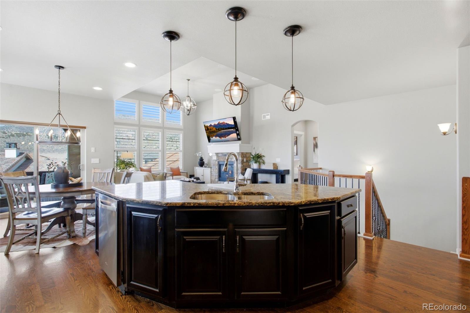 MLS Image #5 for 2284 s norse way,denver, Colorado