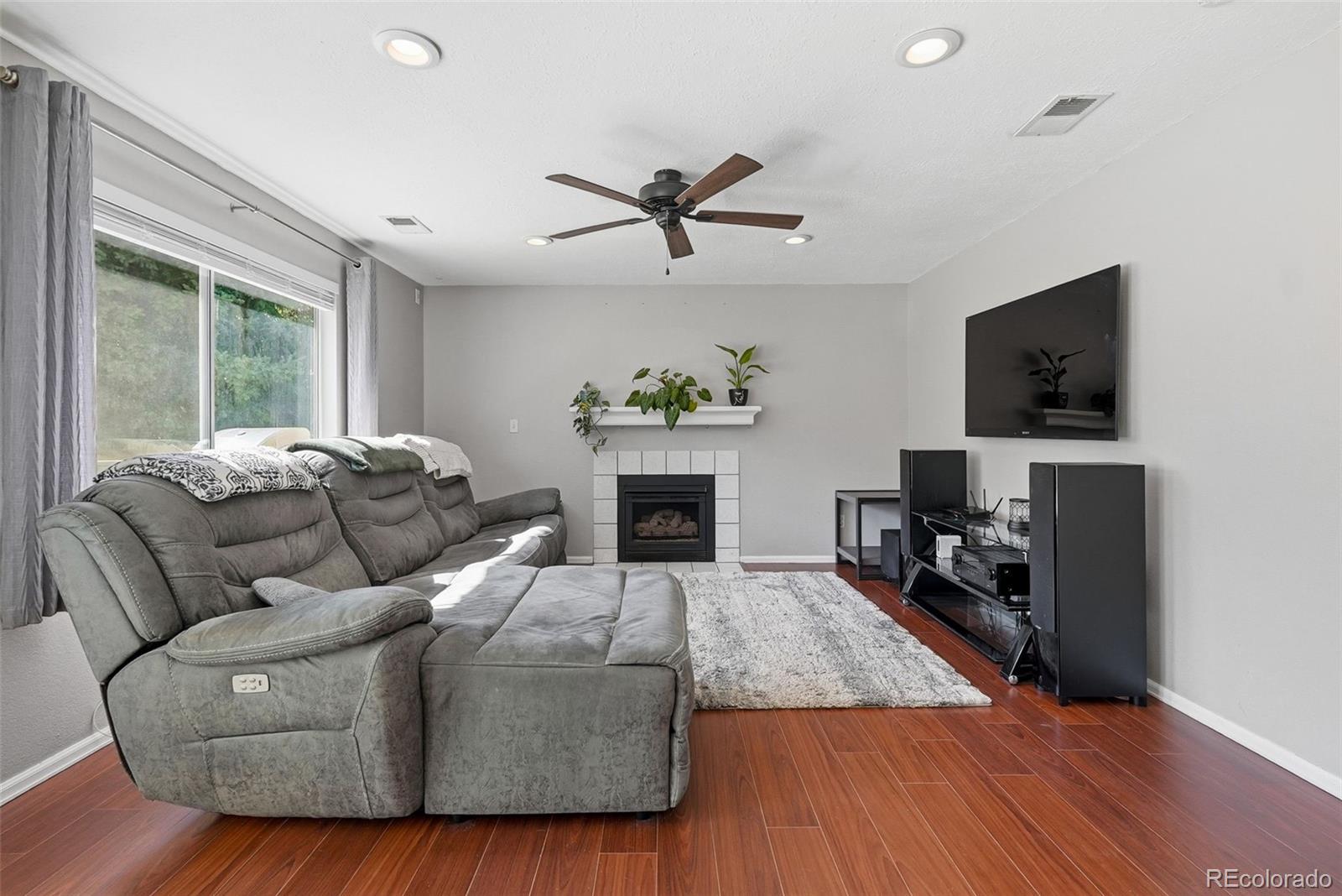 MLS Image #9 for 5035 s genoa street,aurora, Colorado