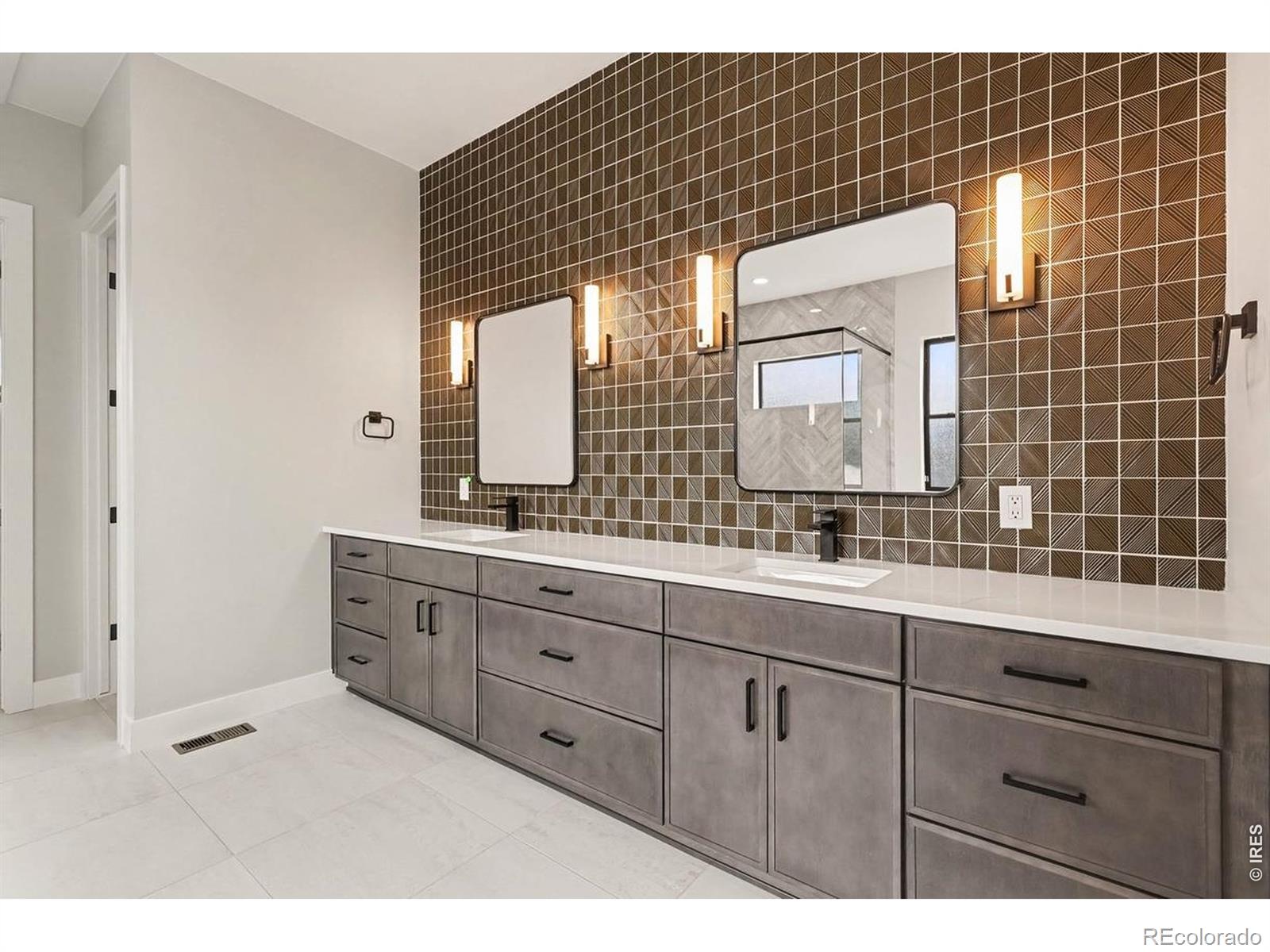 MLS Image #41 for 5276  flora way,arvada, Colorado