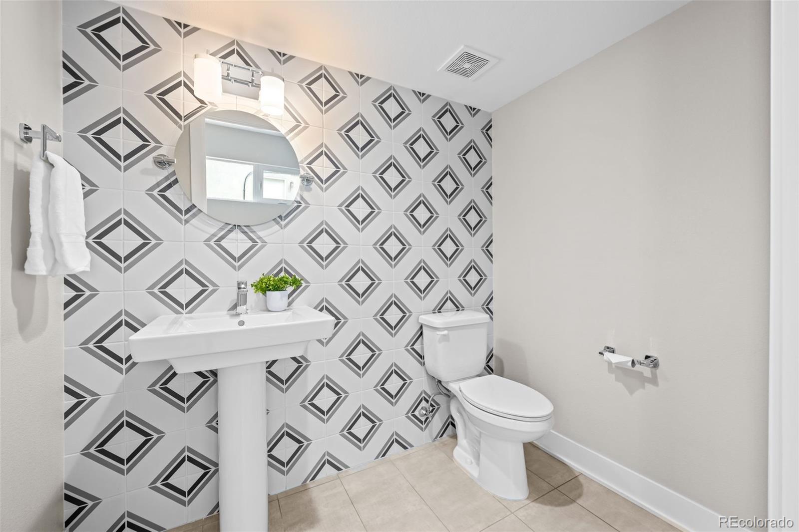 MLS Image #5 for 2790 w 25th avenue,denver, Colorado