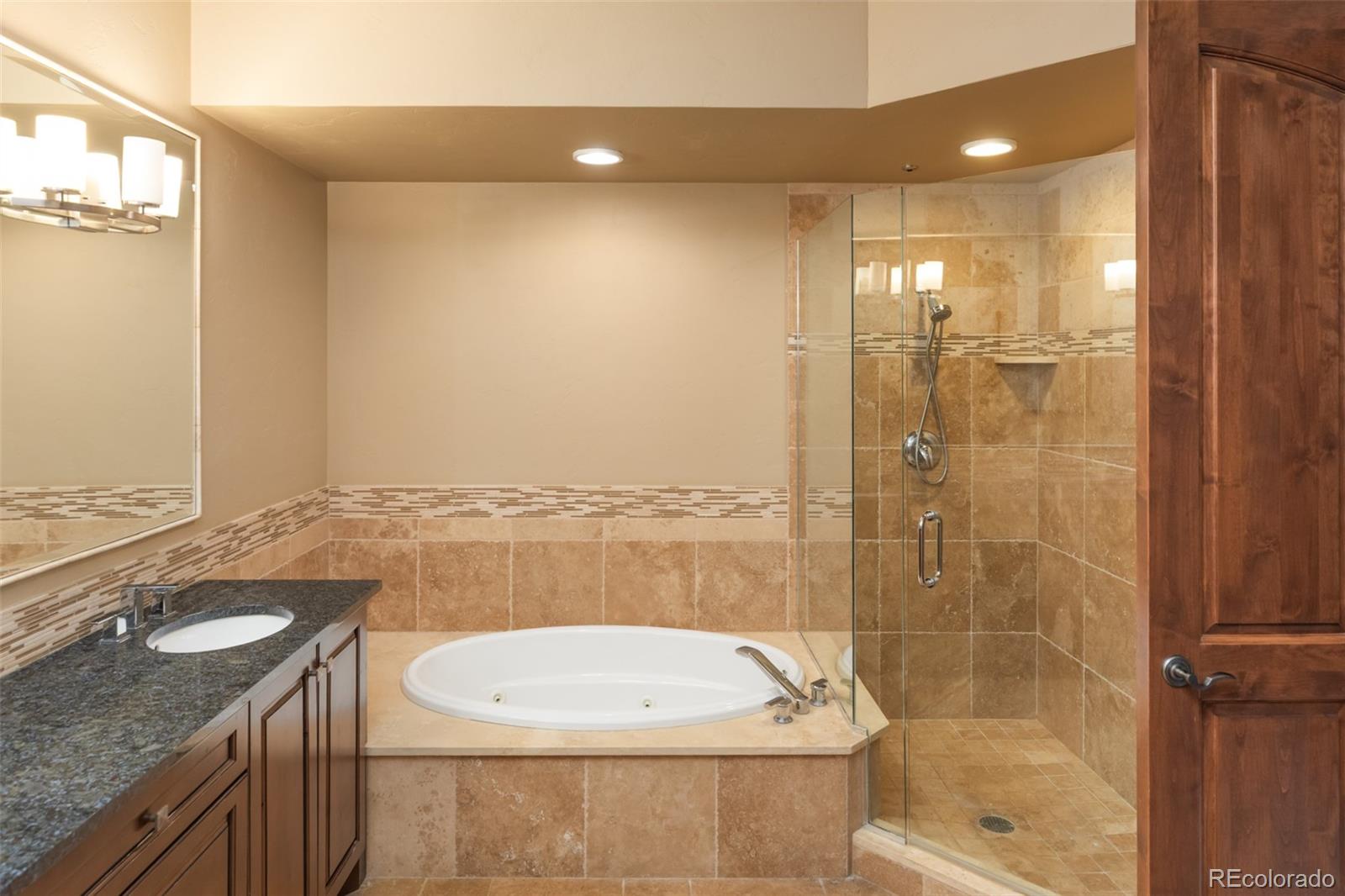 MLS Image #20 for 8100 e union avenue,denver, Colorado