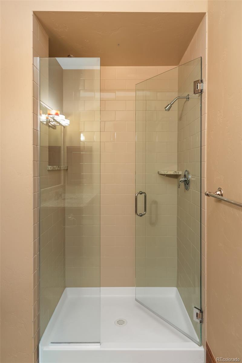 MLS Image #24 for 8100 e union avenue,denver, Colorado