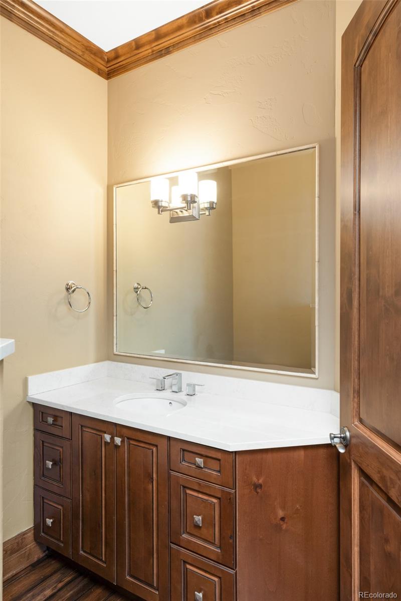 MLS Image #26 for 8100 e union avenue,denver, Colorado