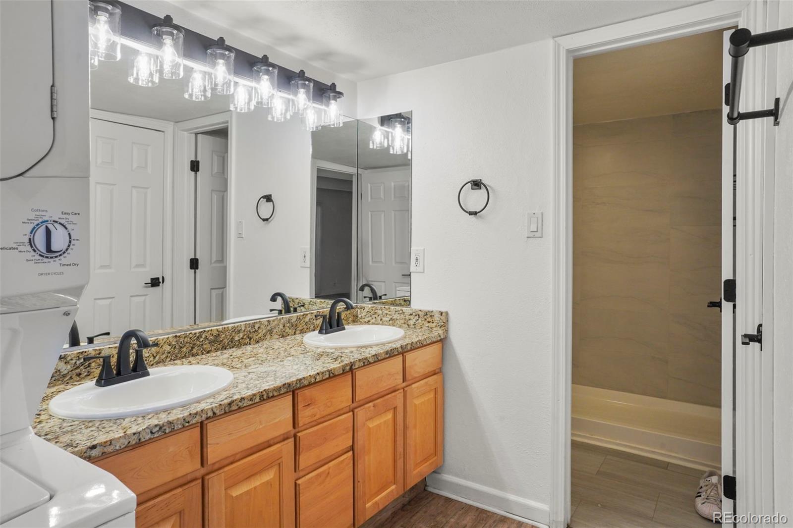 MLS Image #12 for 2525 s dayton way 1511,denver, Colorado
