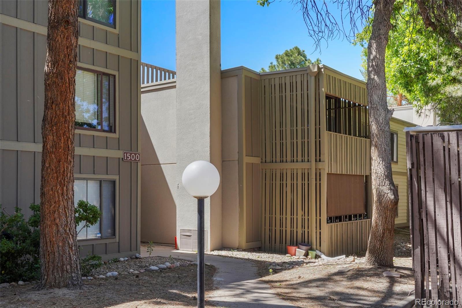 MLS Image #23 for 2525 s dayton way,denver, Colorado
