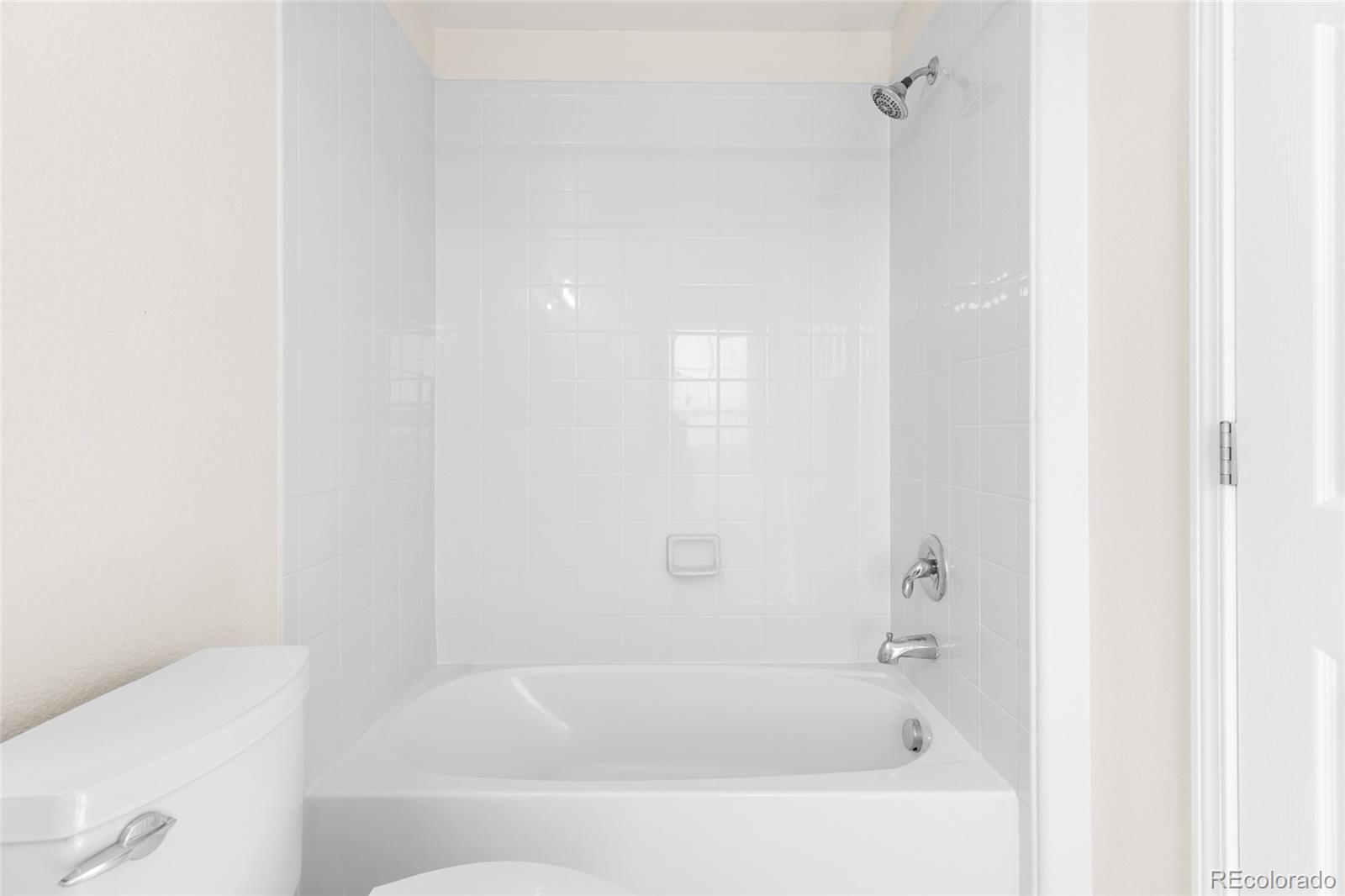 MLS Image #15 for 22027 e jamison place,aurora, Colorado