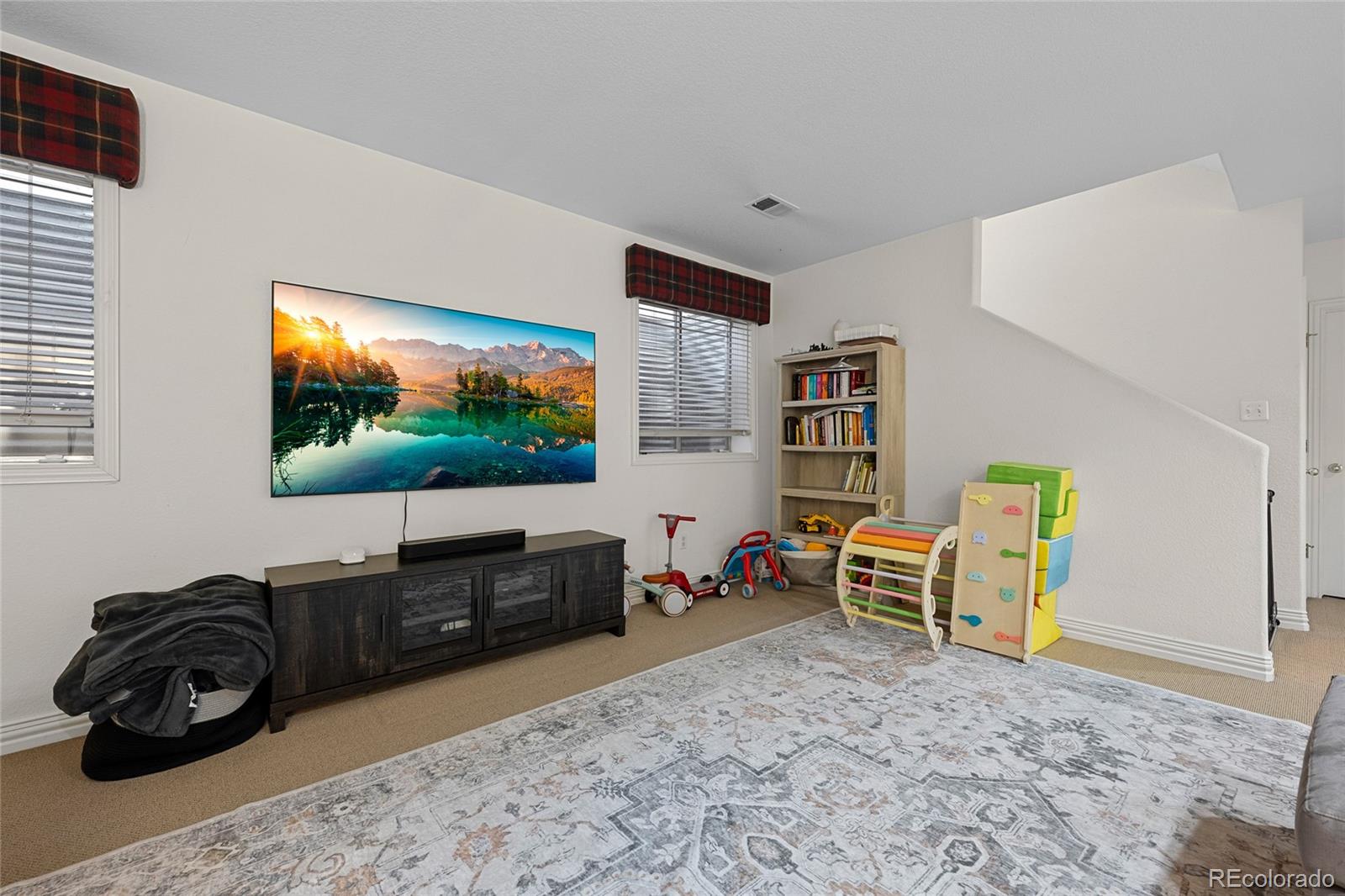 MLS Image #24 for 1011 s valentia street,denver, Colorado
