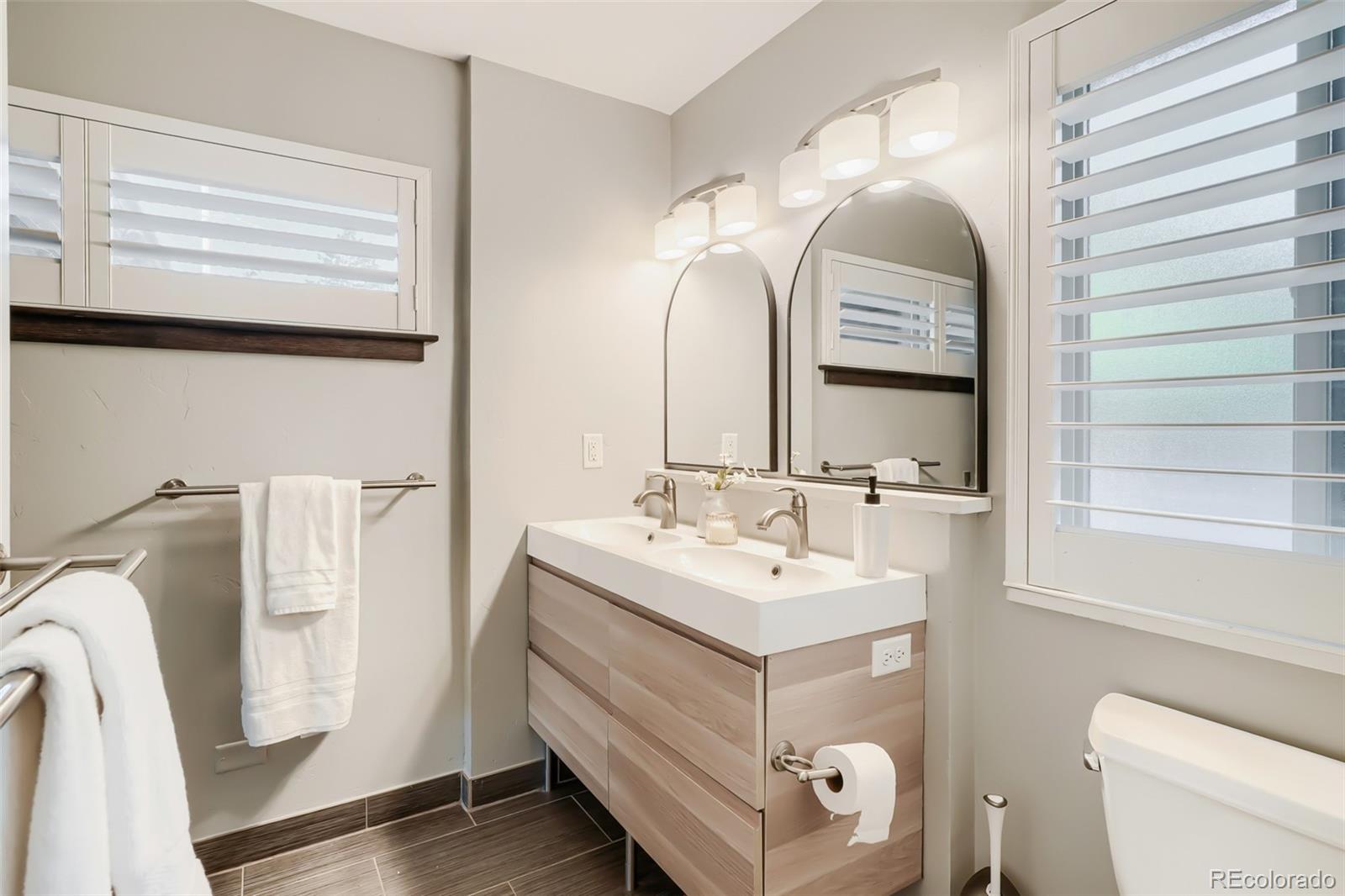 MLS Image #13 for 2300 e florida avenue,denver, Colorado