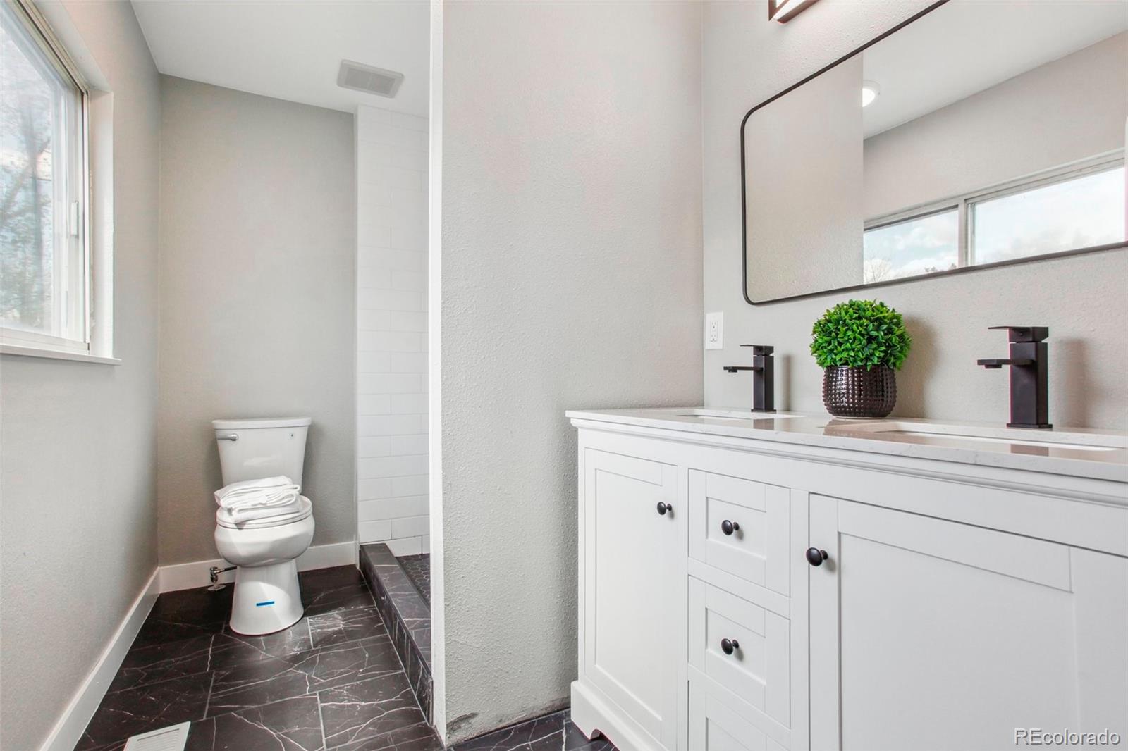MLS Image #11 for 19644 e girard drive,aurora, Colorado