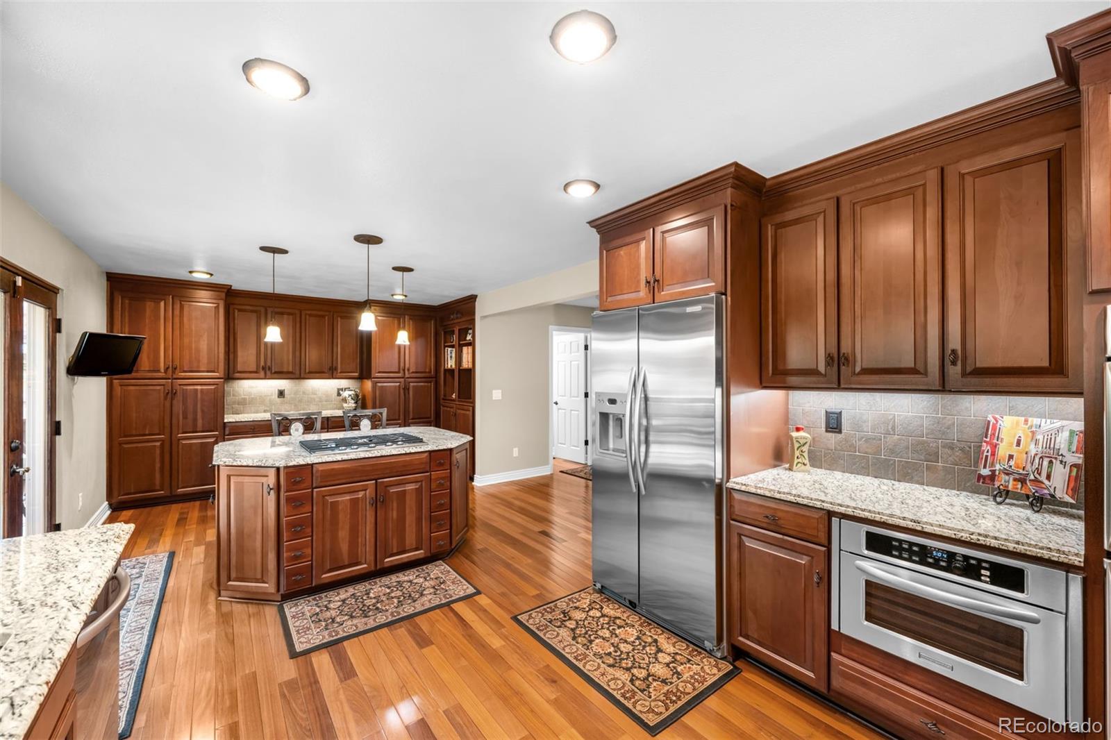 MLS Image #14 for 6362 s emporia circle,englewood, Colorado