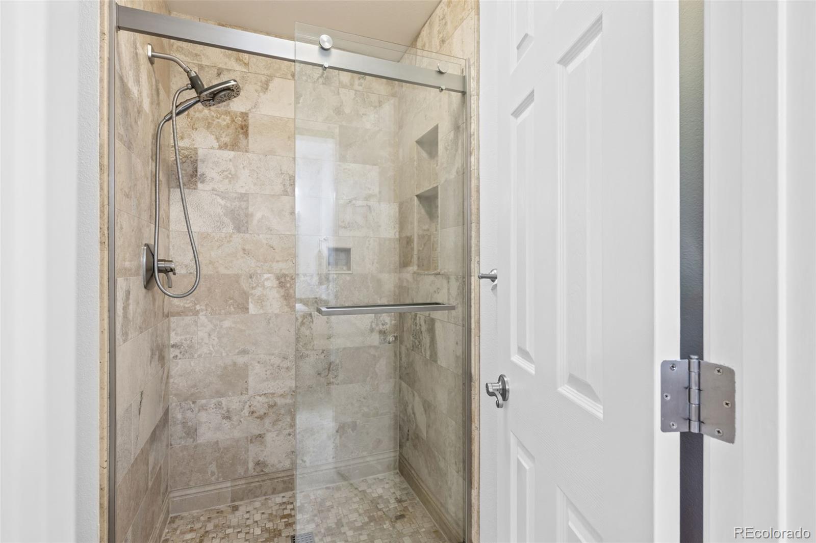 MLS Image #24 for 6362 s emporia circle,englewood, Colorado