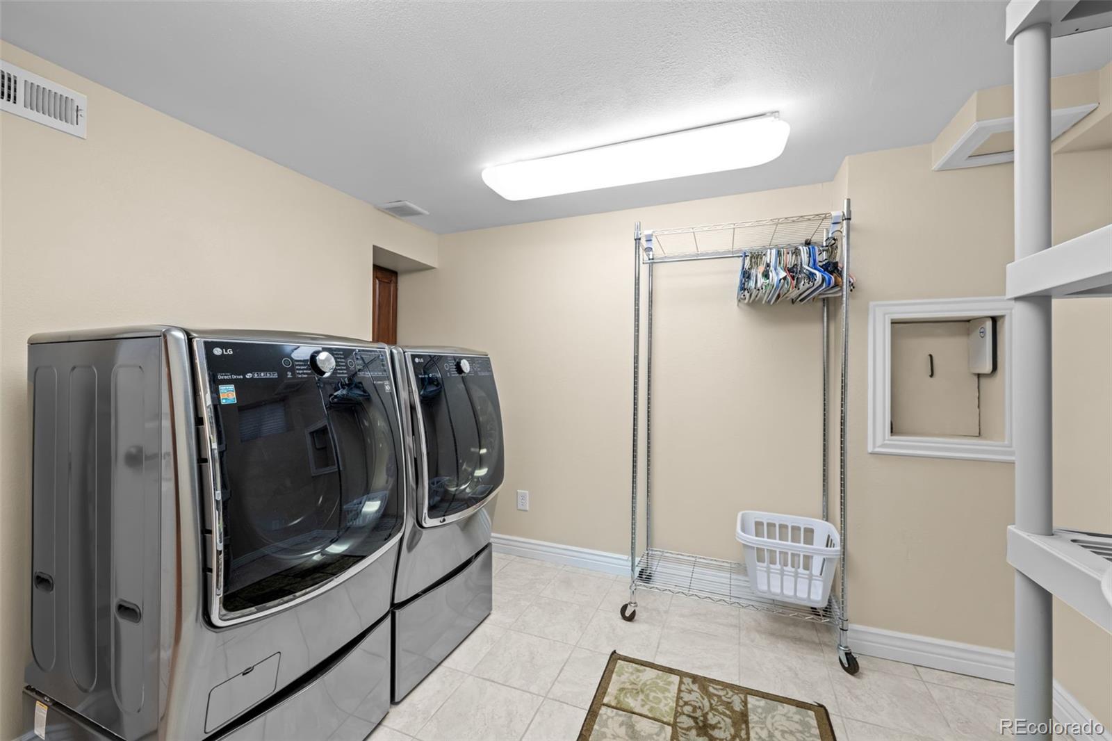 MLS Image #36 for 6362 s emporia circle,englewood, Colorado