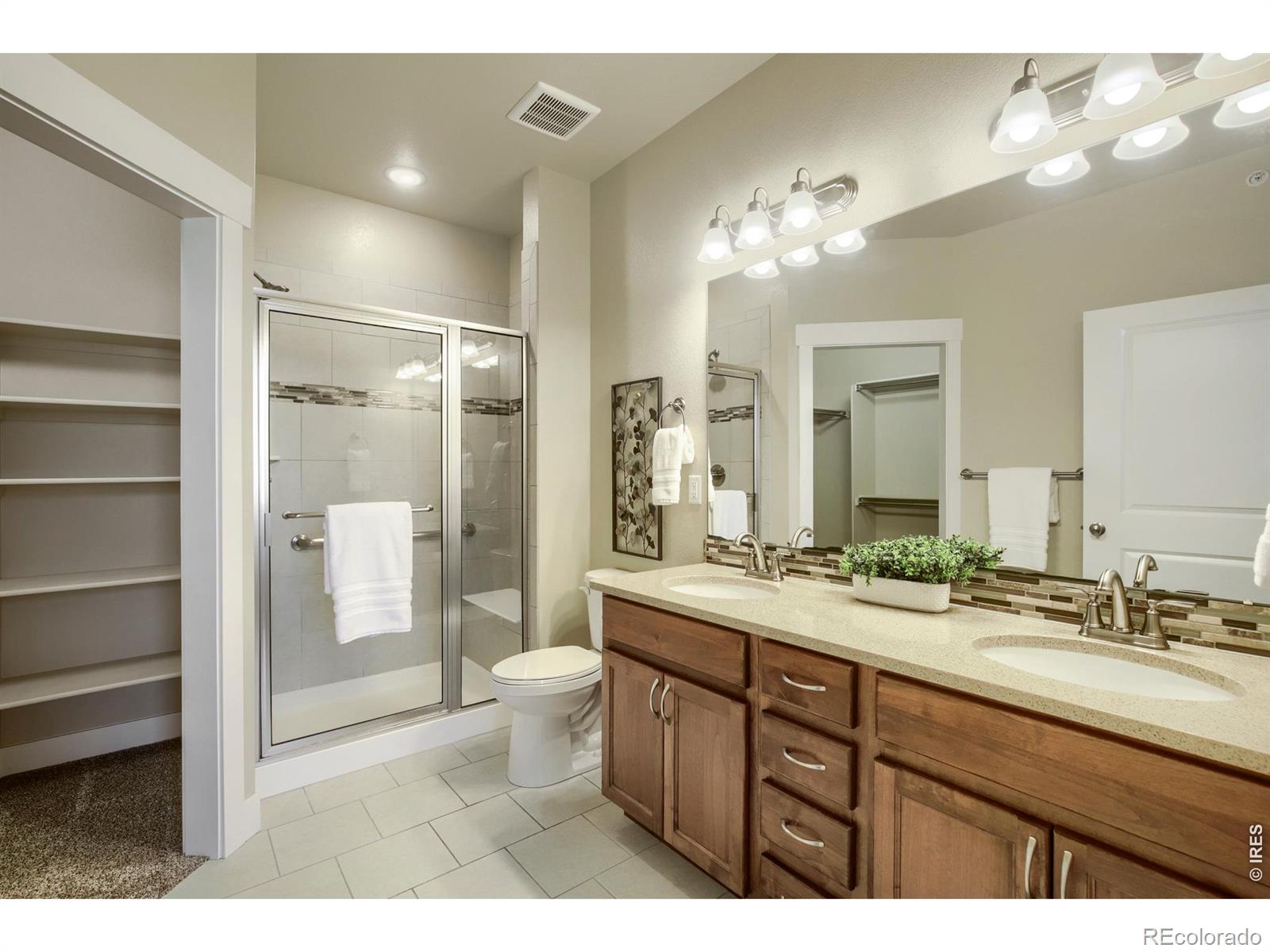 MLS Image #15 for 4780  hahns peak drive,loveland, Colorado