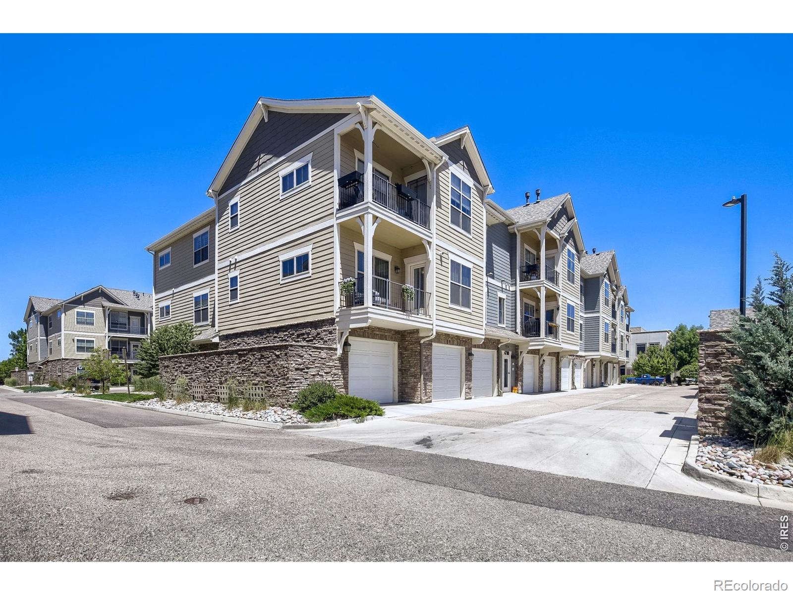 MLS Image #23 for 4780  hahns peak drive,loveland, Colorado
