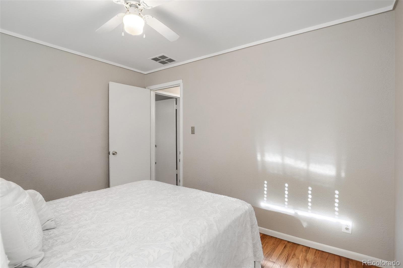 MLS Image #17 for 9920 w 54th avenue,arvada, Colorado