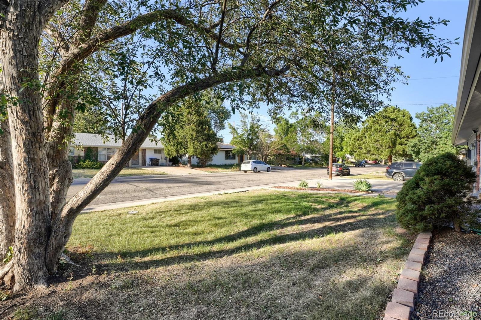 MLS Image #28 for 9920 w 54th avenue,arvada, Colorado