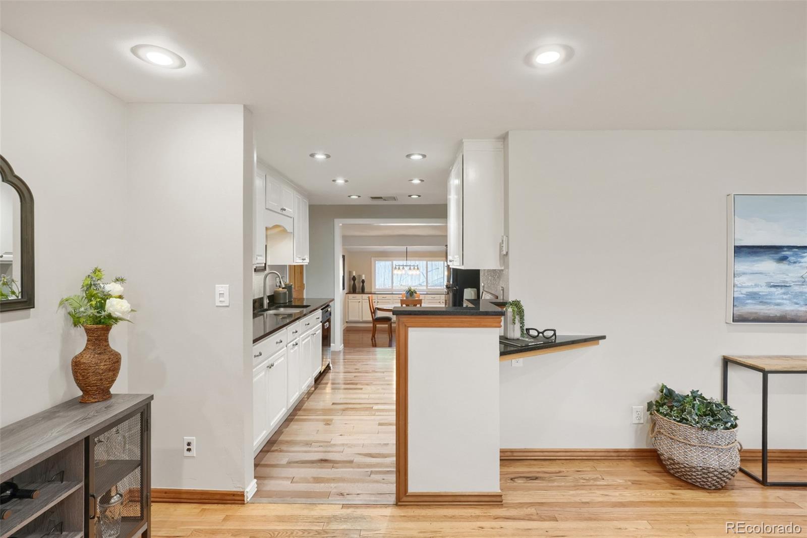 MLS Image #8 for 9920 w 54th avenue,arvada, Colorado
