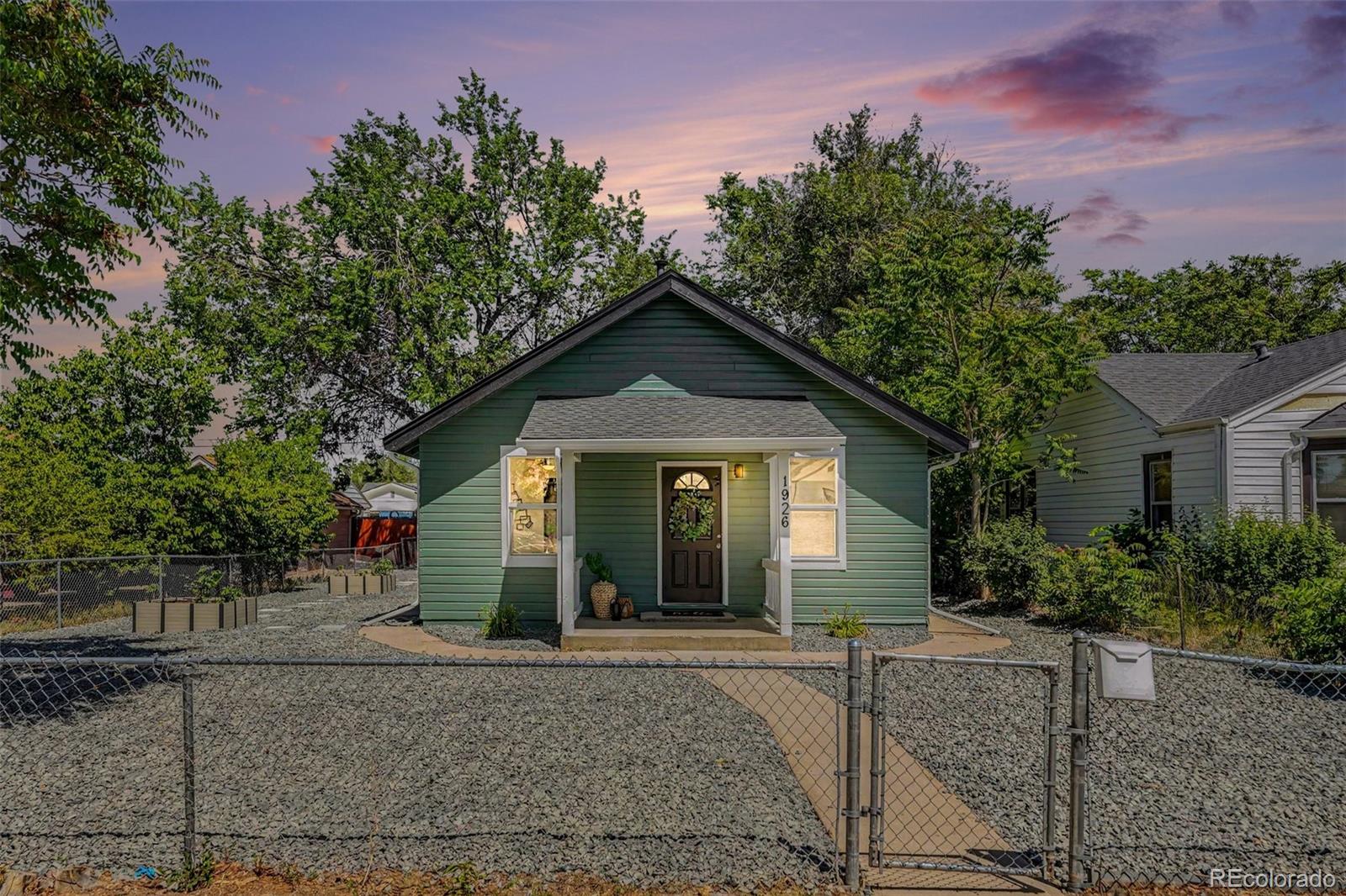 MLS Image #2 for 1926  hanover street,aurora, Colorado