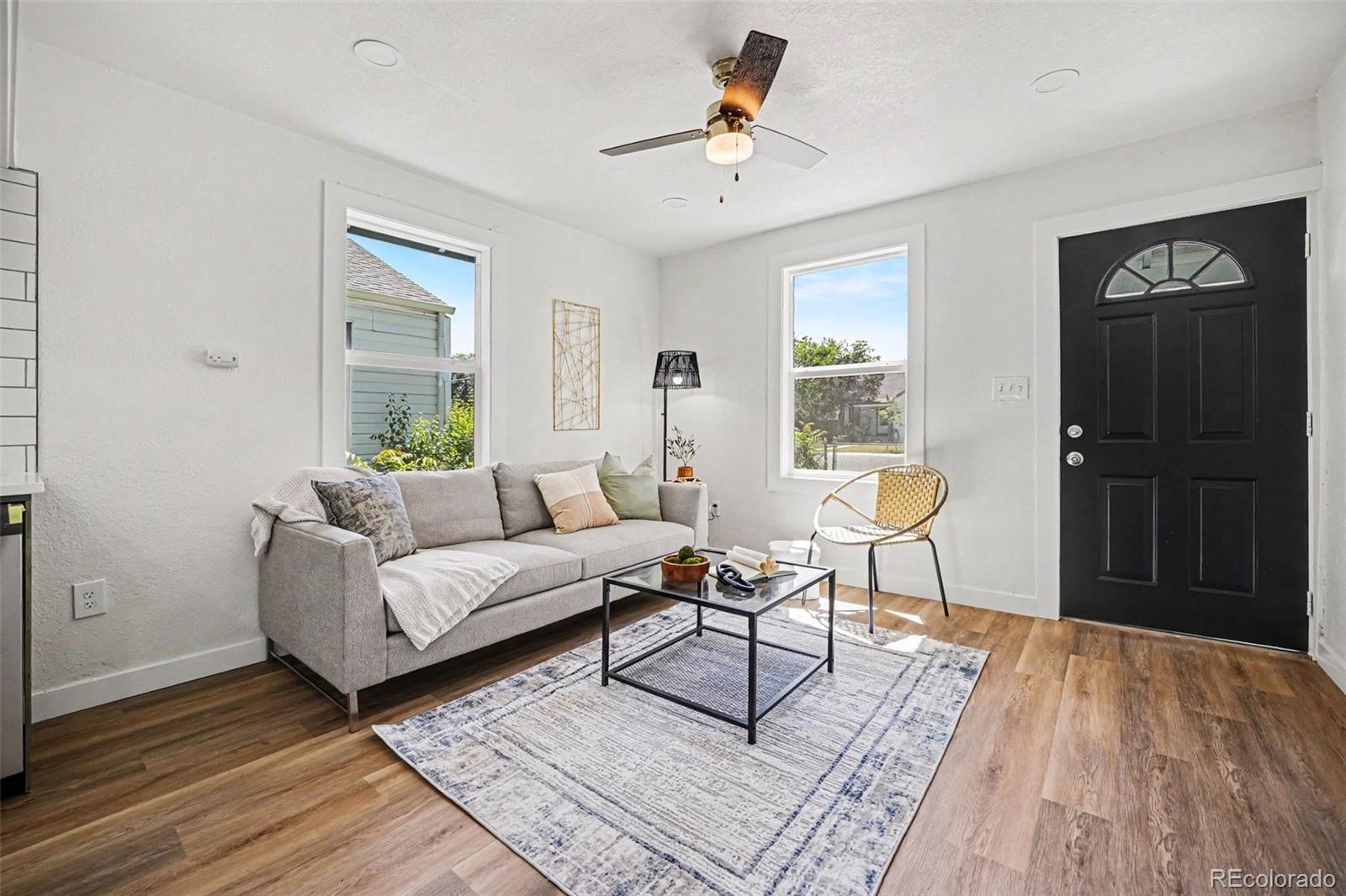 MLS Image #3 for 1926  hanover street,aurora, Colorado