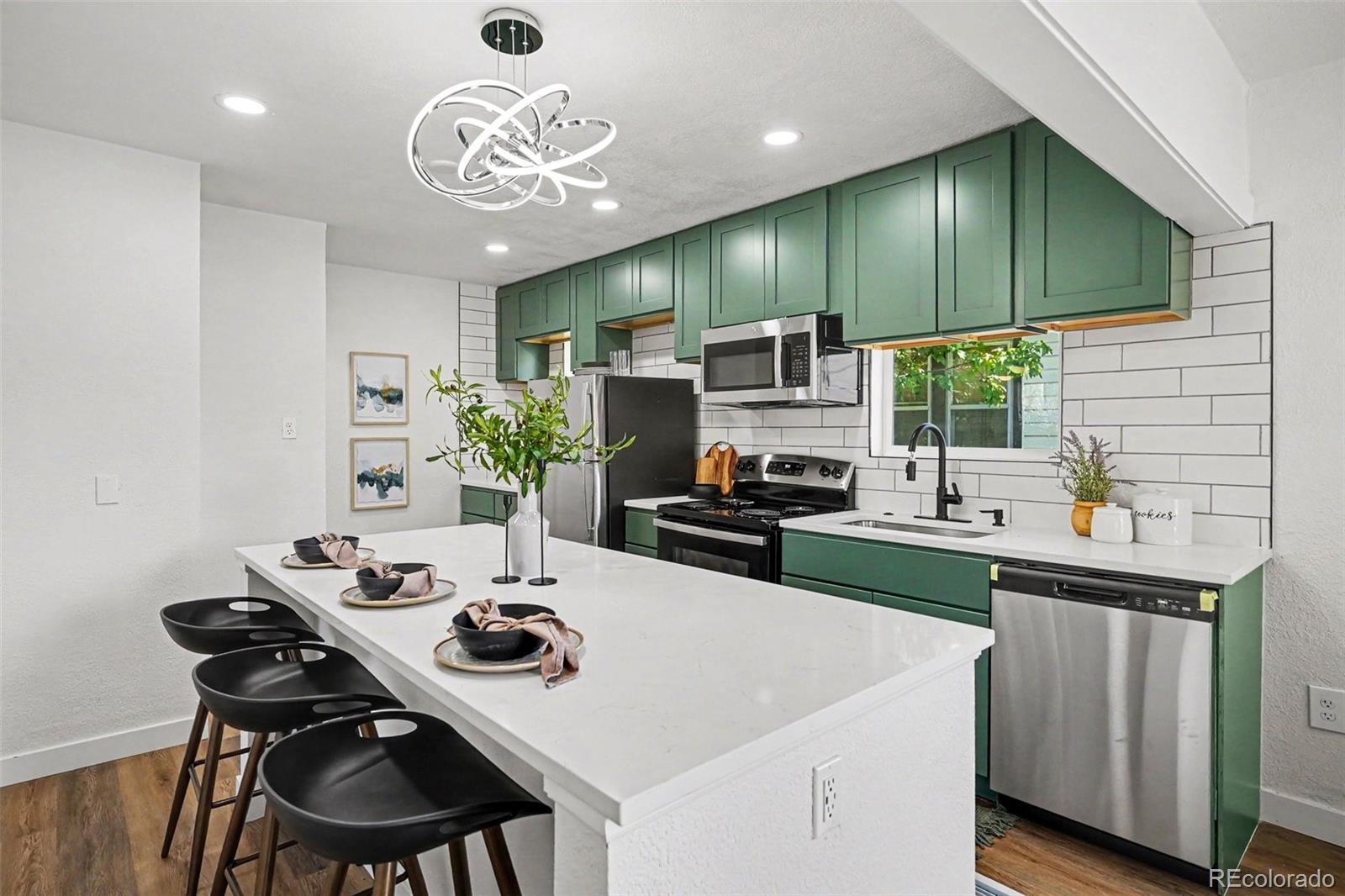 MLS Image #5 for 1926  hanover street,aurora, Colorado