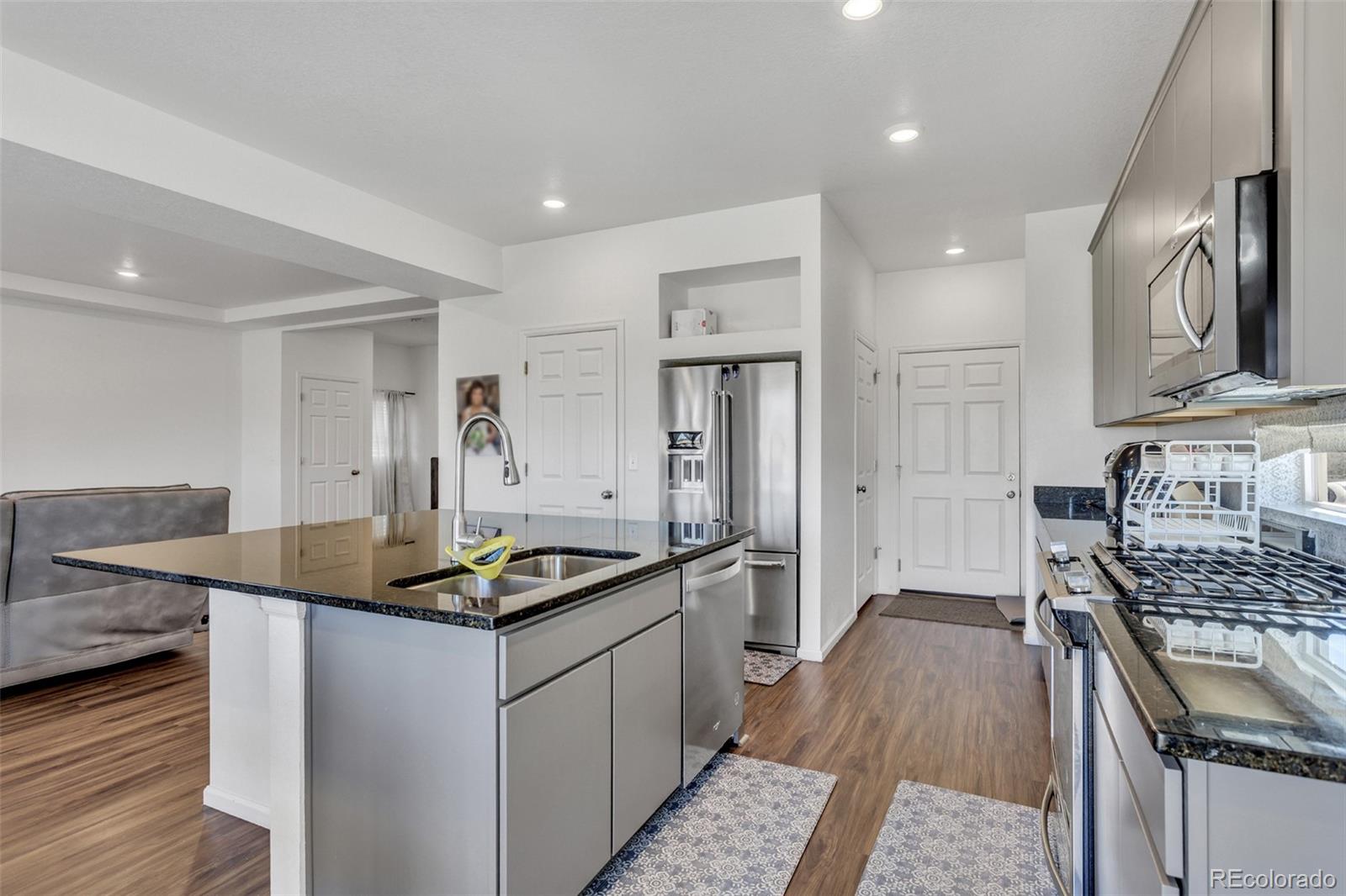 MLS Image #3 for 16471 e 111th drive,commerce city, Colorado