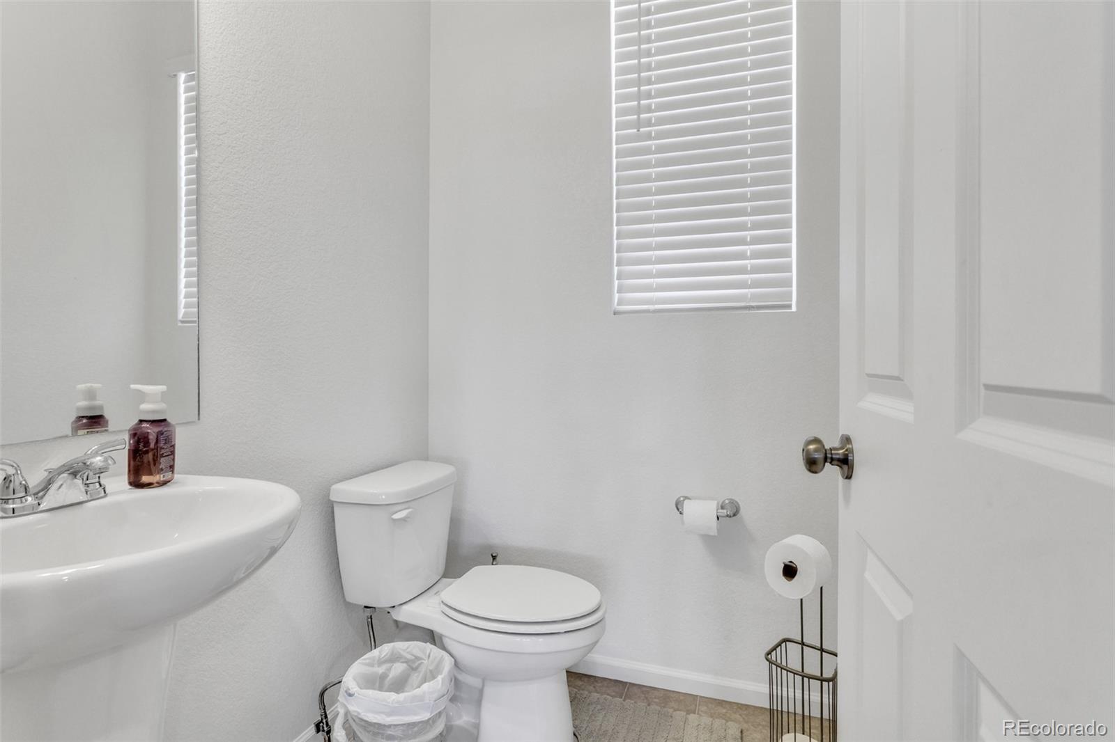 MLS Image #5 for 16471 e 111th drive,commerce city, Colorado