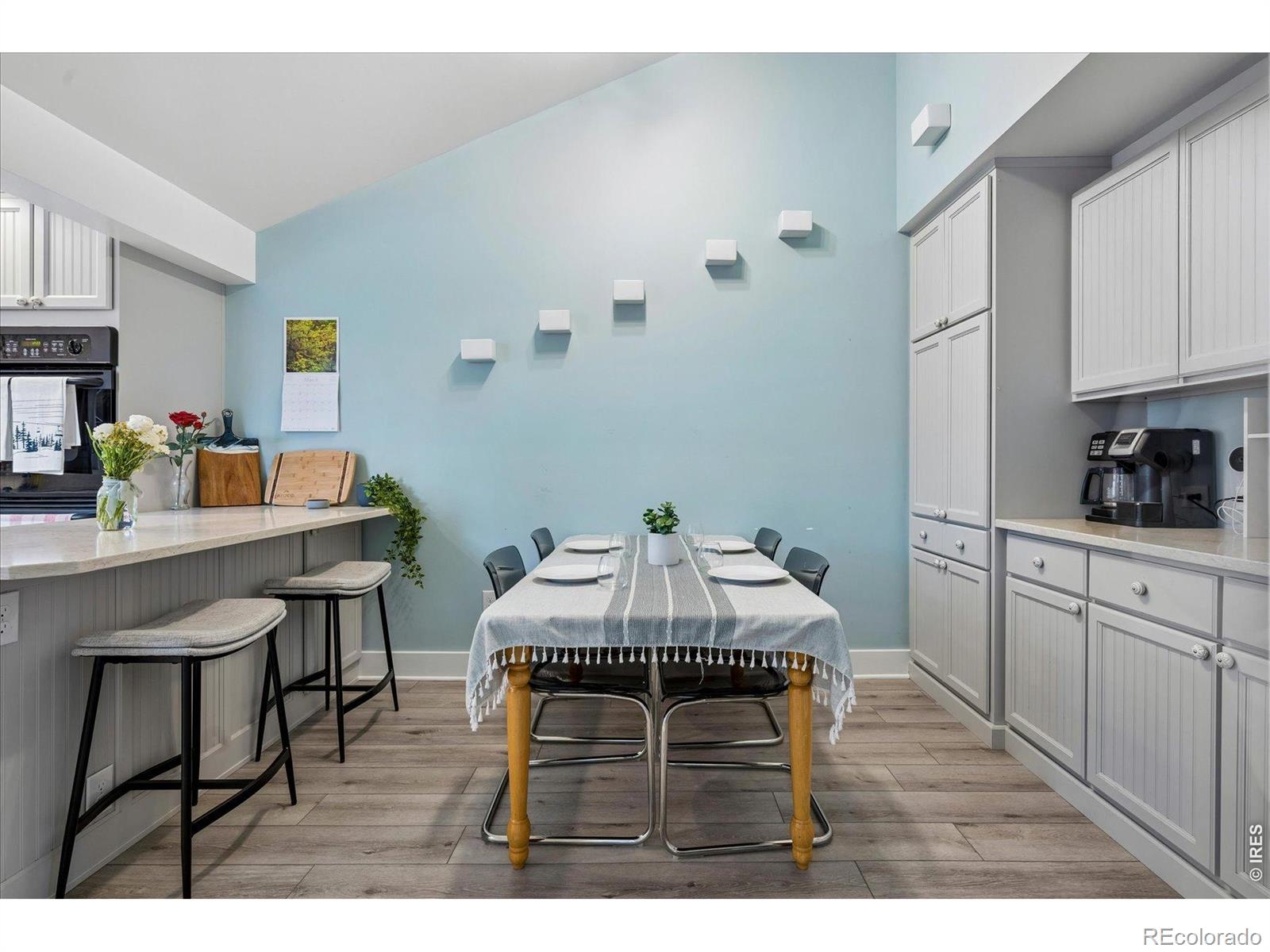 MLS Image #15 for 1819 s madison street,denver, Colorado