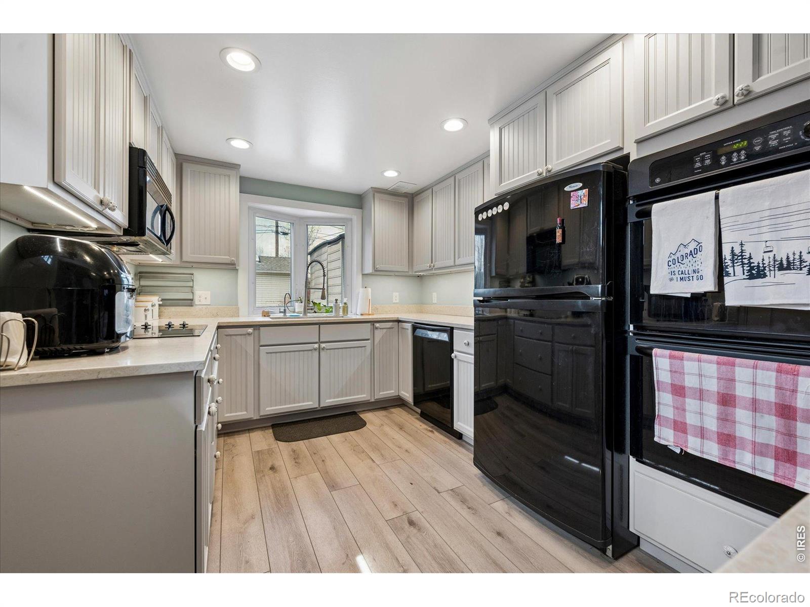 MLS Image #16 for 1819 s madison street,denver, Colorado