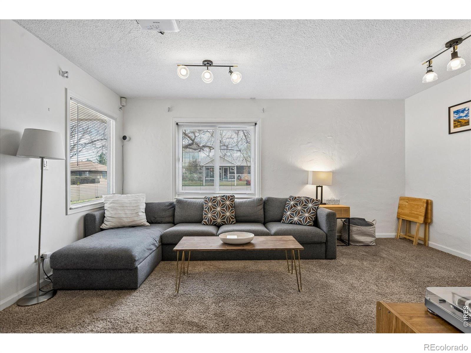 MLS Image #4 for 1819 s madison street,denver, Colorado