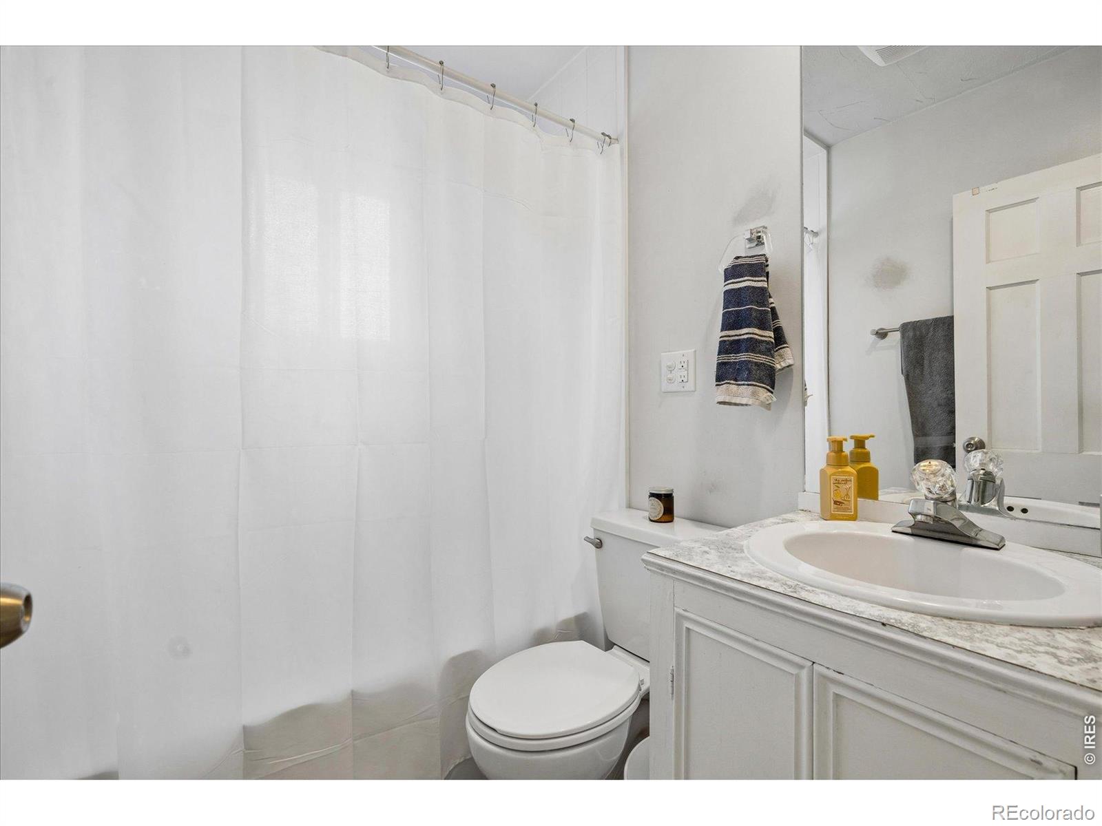 MLS Image #8 for 1819 s madison street,denver, Colorado