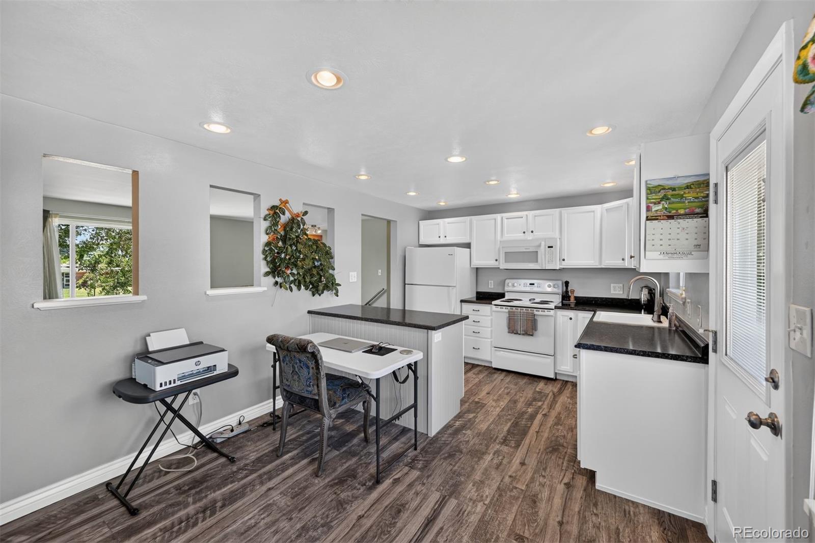 MLS Image #11 for 9605  damon drive,denver, Colorado