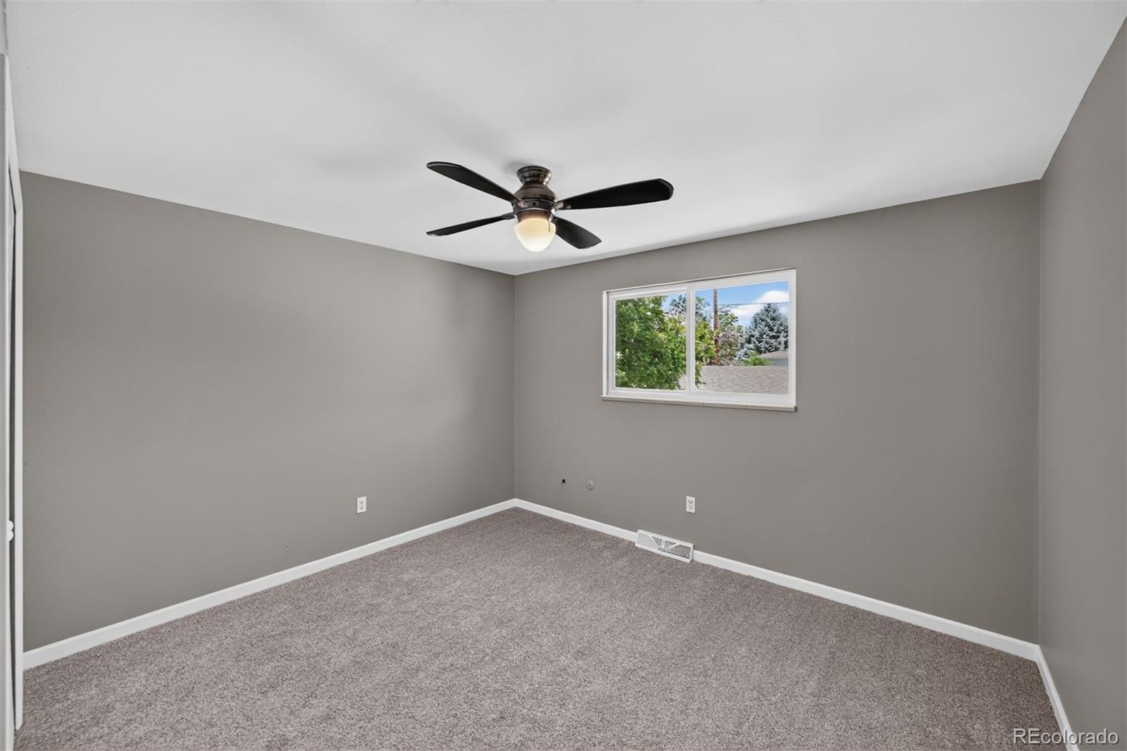MLS Image #14 for 9605  damon drive,denver, Colorado