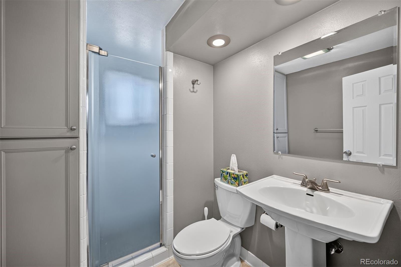 MLS Image #18 for 9605  damon drive,denver, Colorado