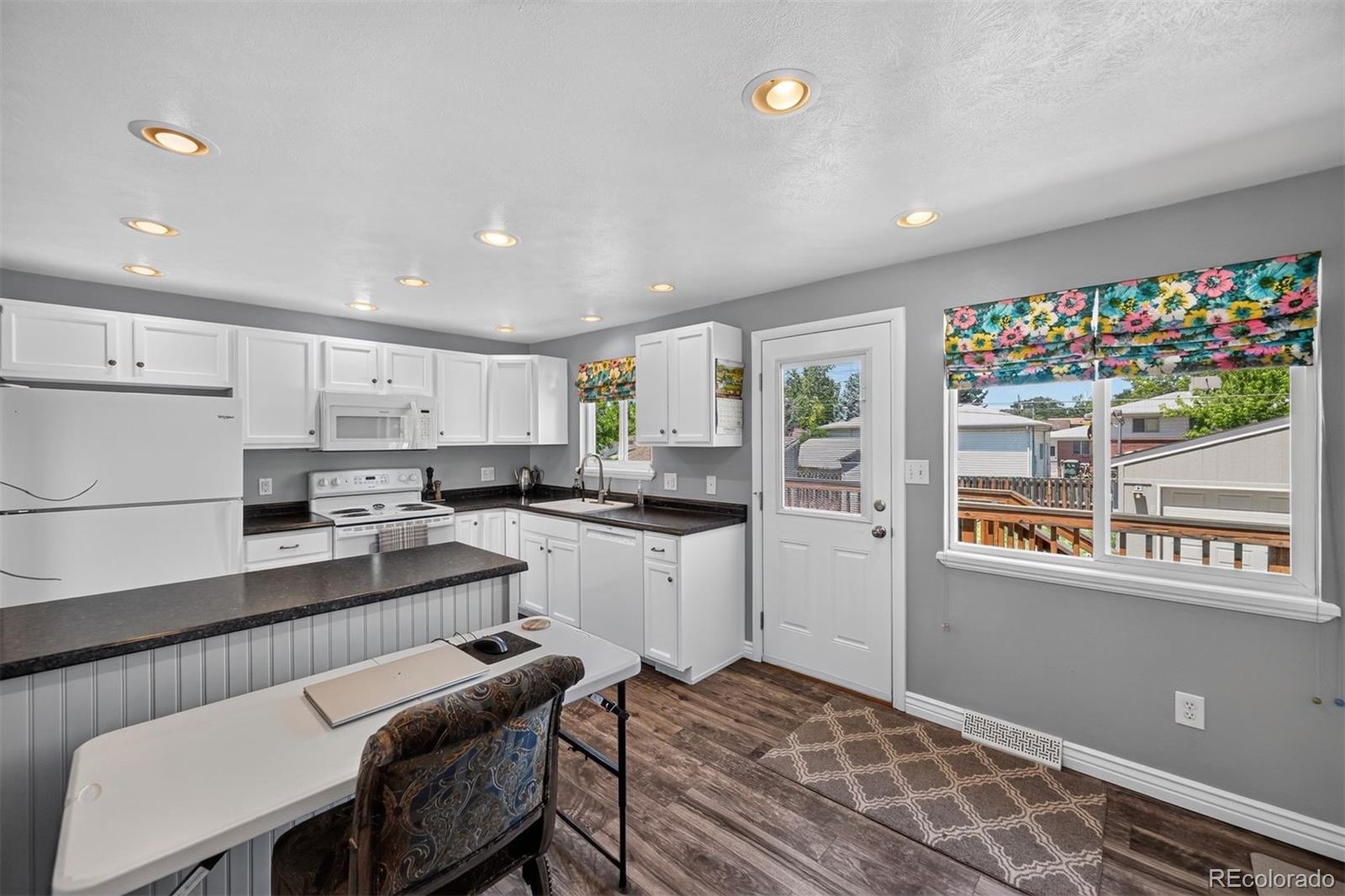 MLS Image #6 for 9605  damon drive,denver, Colorado