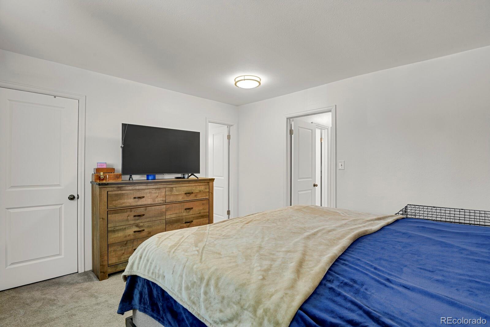 MLS Image #15 for 1235 s monaco street parkway,denver, Colorado
