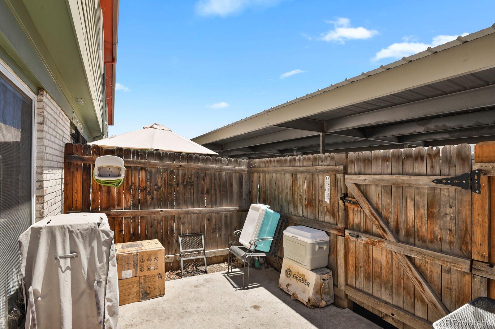 MLS Image #23 for 1235 s monaco street parkway,denver, Colorado