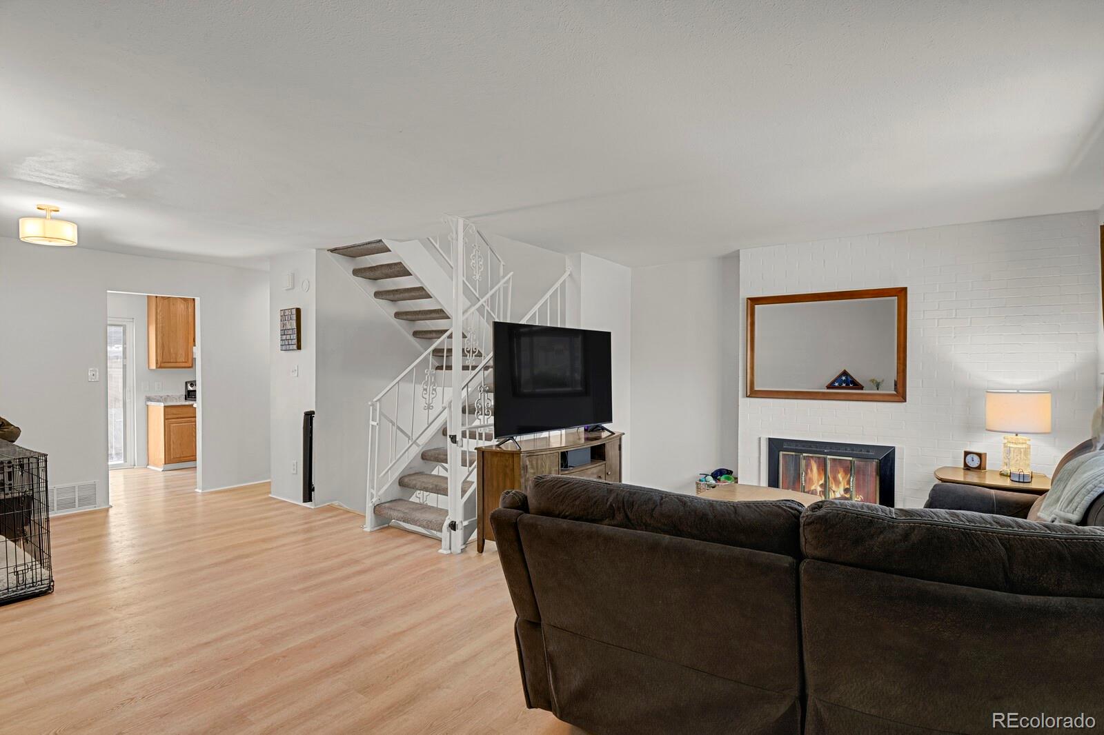 MLS Image #3 for 1235 s monaco street parkway,denver, Colorado
