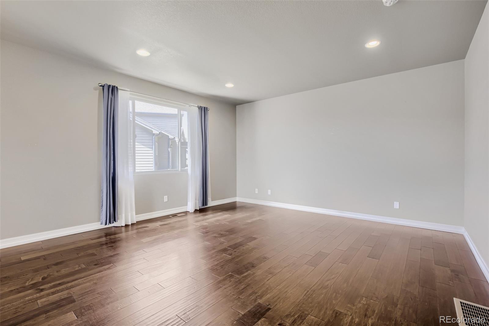 MLS Image #8 for 1515  60th avenue,greeley, Colorado