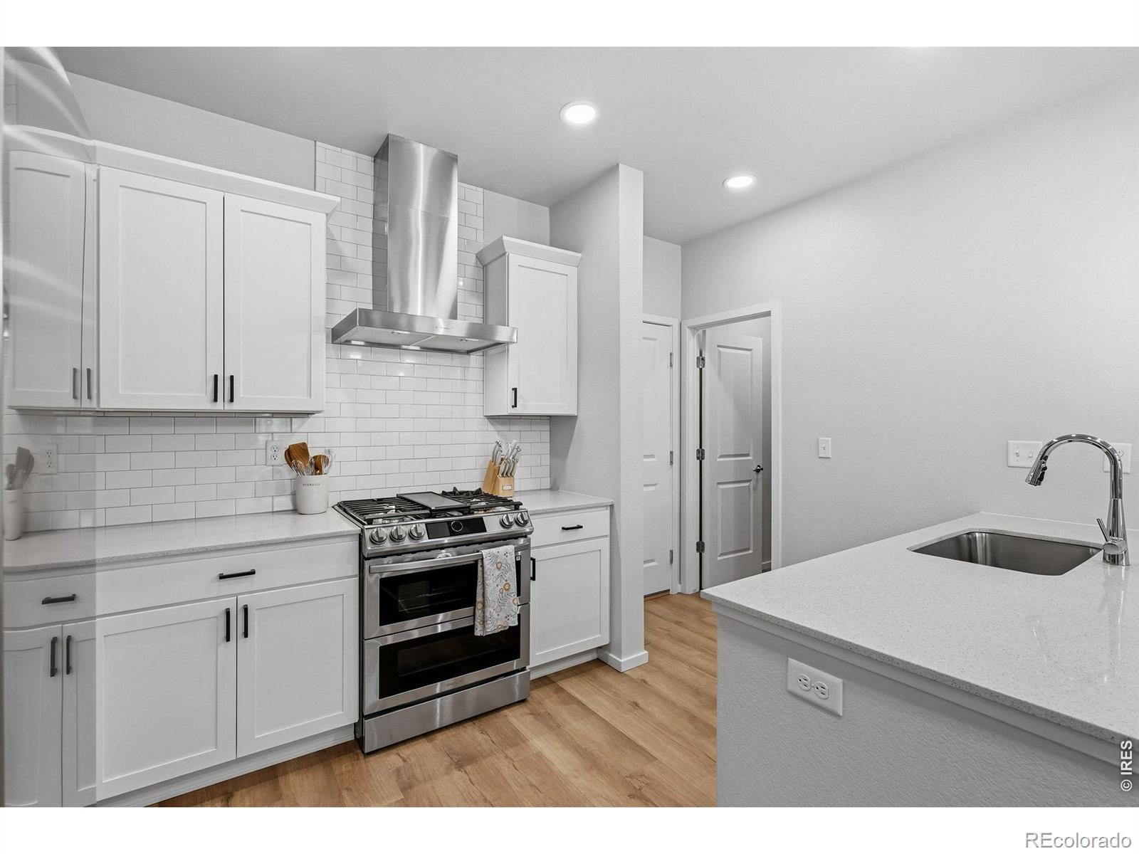 MLS Image #13 for 2968  barnstormer street,fort collins, Colorado