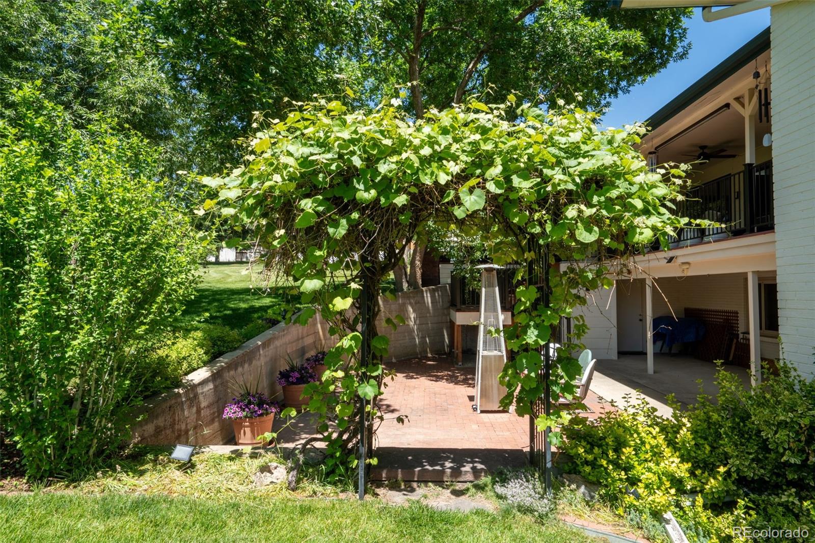 MLS Image #40 for 10585 w 69th place,arvada, Colorado