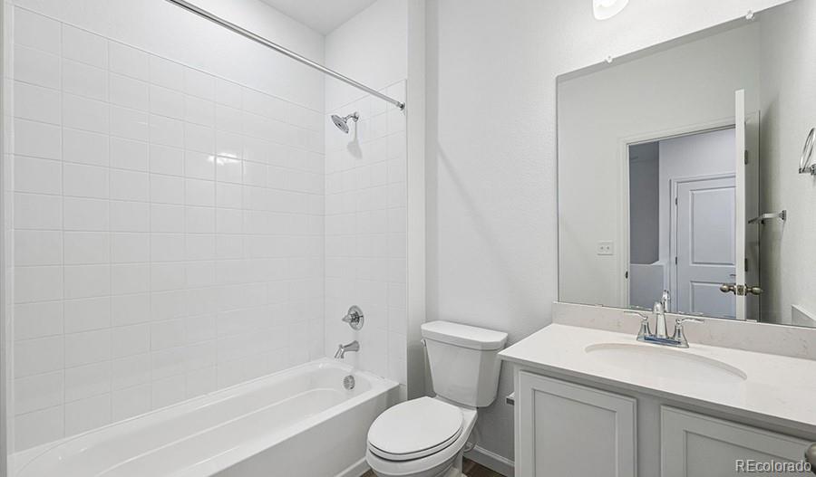 MLS Image #14 for 21371 e 67th avenue,aurora, Colorado