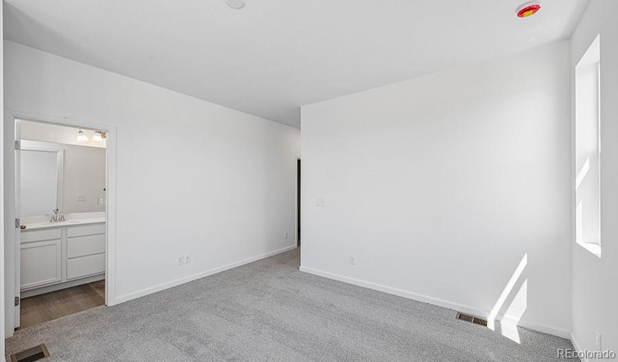 MLS Image #17 for 21371 e 67th avenue,aurora, Colorado